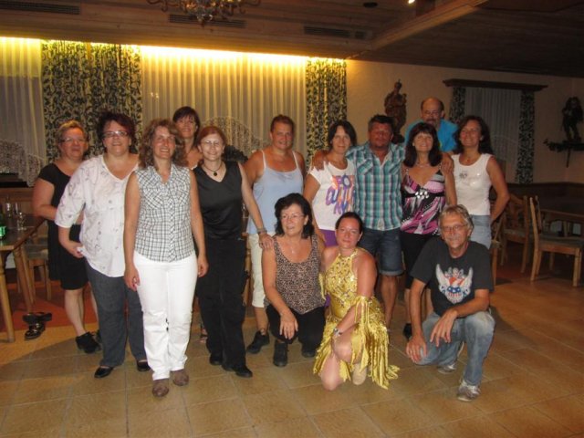 IMG_3976 (Custom)